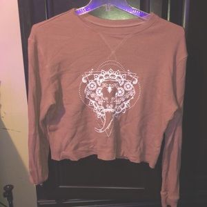 I got this sweater about a year ago I’ve only worn 2-3 times. In perfect shape<3